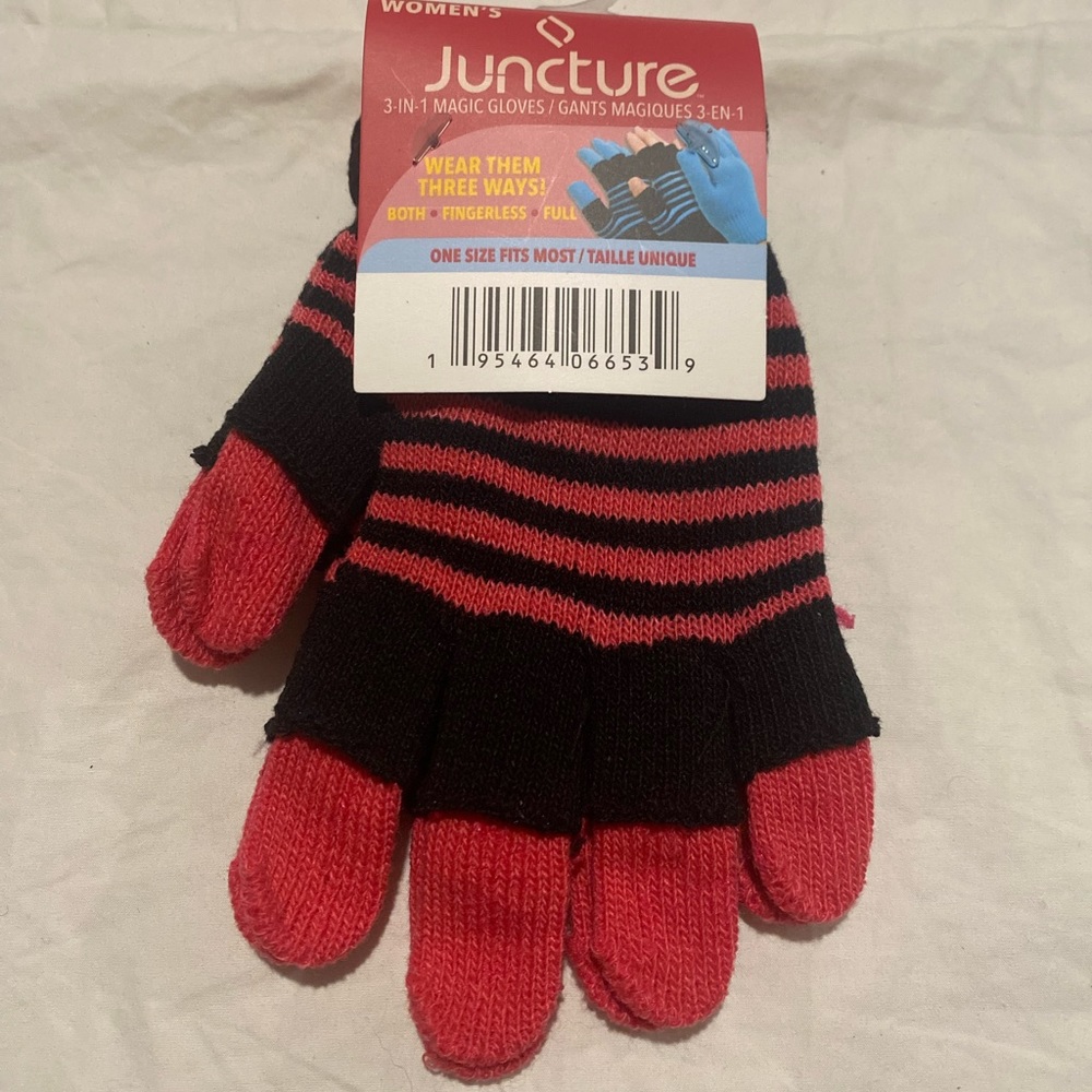 Fingerless gothic gloves